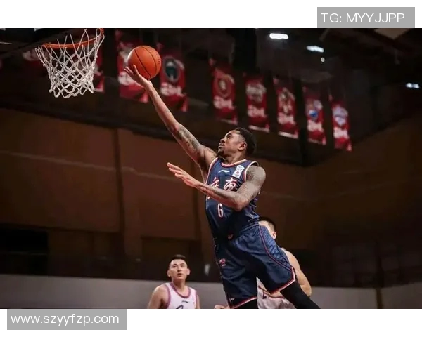 马尚布鲁克斯的篮球之路与职业生涯的精彩瞬间回顾与展望